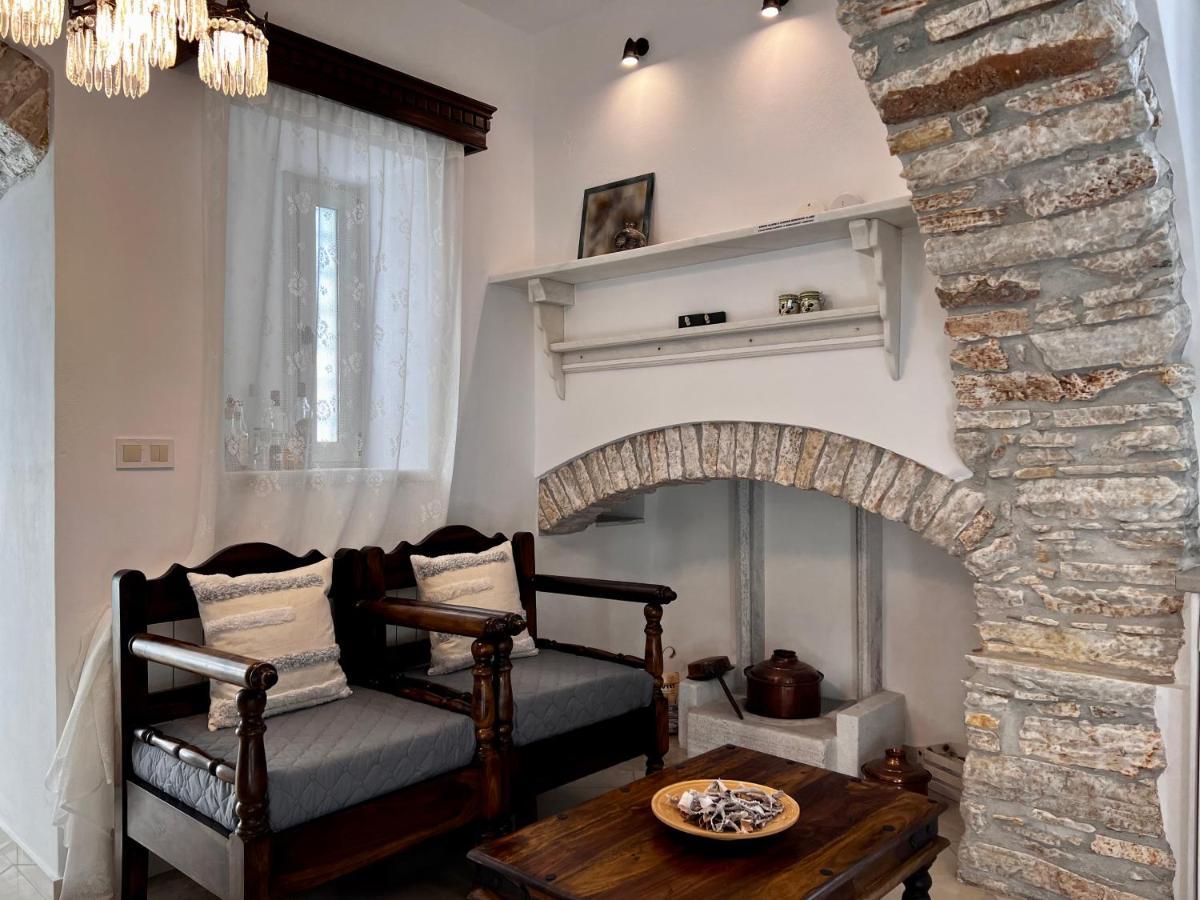 Petra Home Heritage And Hospitality Apérathos 外观 照片